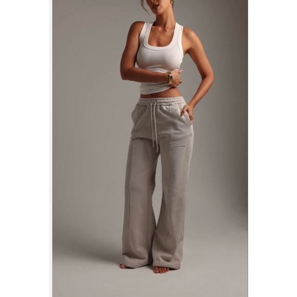 Unbranded Pants - Women's my outfit online STRUCTURED WIDE LEG SWEATPANTS - S